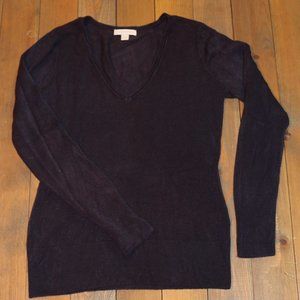 New York & Company Navy V-Neck Super Soft Sweater – Size Small